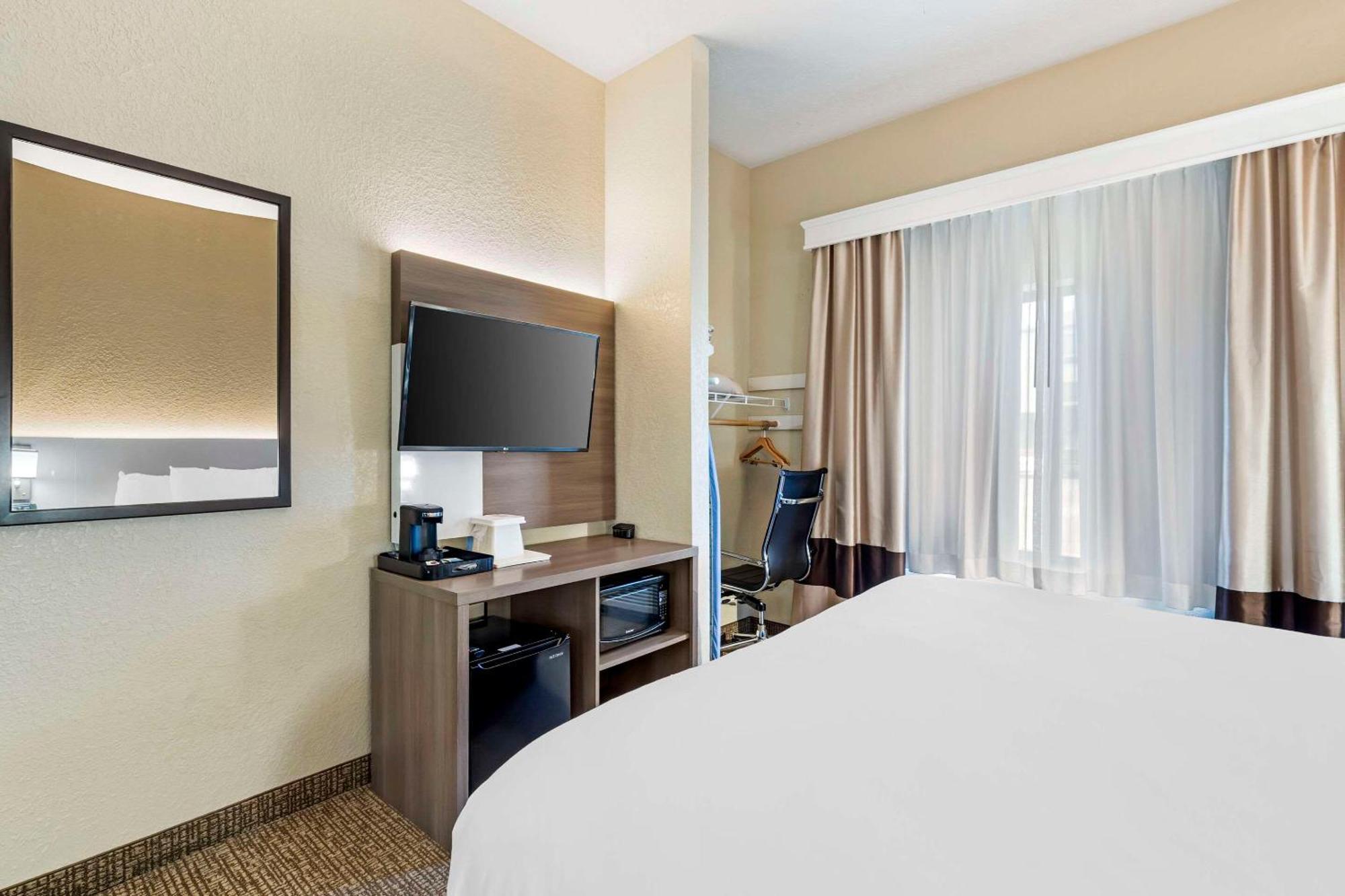 Comfort Suites Merrillville Near Us 30 Экстерьер фото